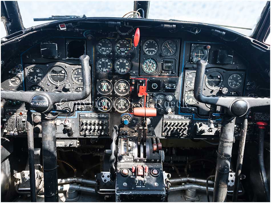 Cockpit Dassault Flamant F-AZGE